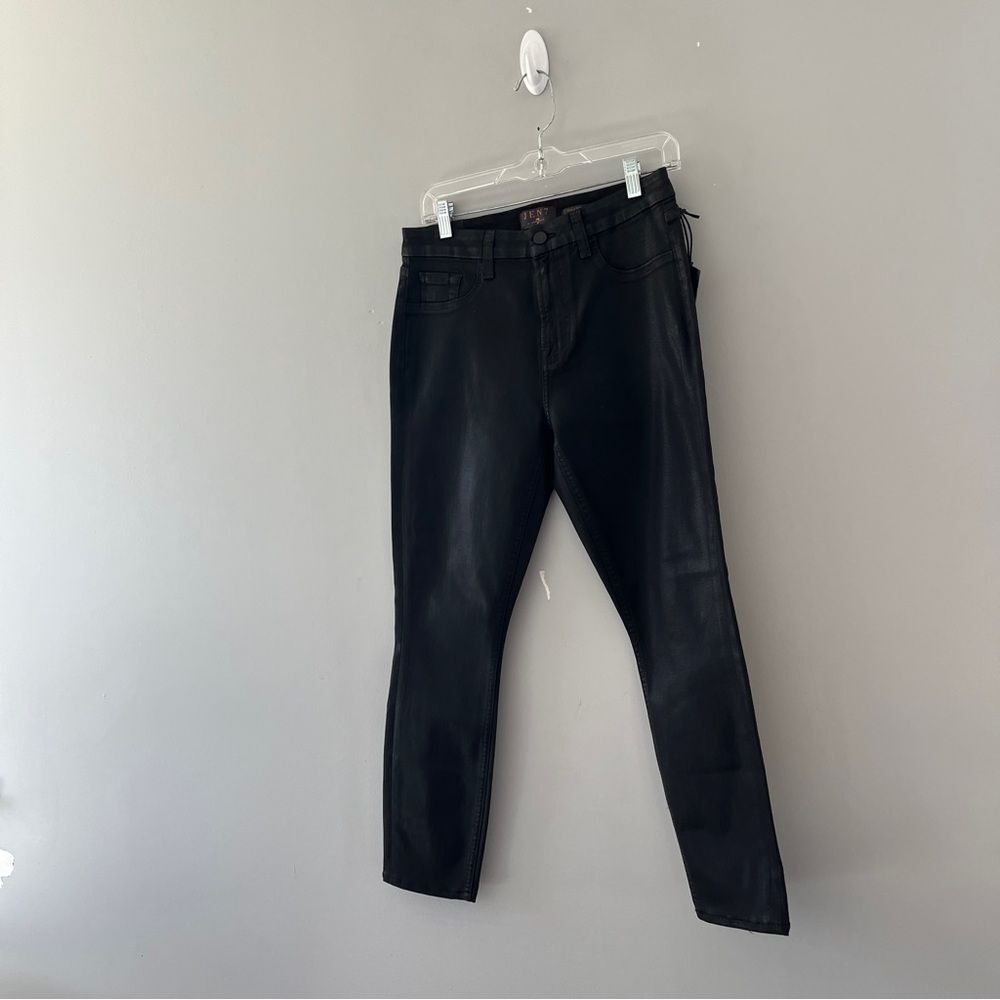 NEW Jen7 for 7 for all Mankind Black Coated Skinny Jeans Size 6